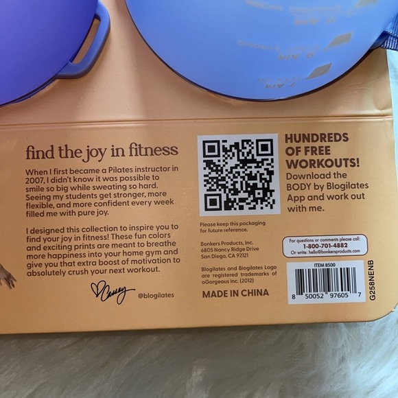 ๐ Blogilates Water Bottles 2 Pack BPA Free Water Intake Hydration 40 Oz each - Picture 4 of 8